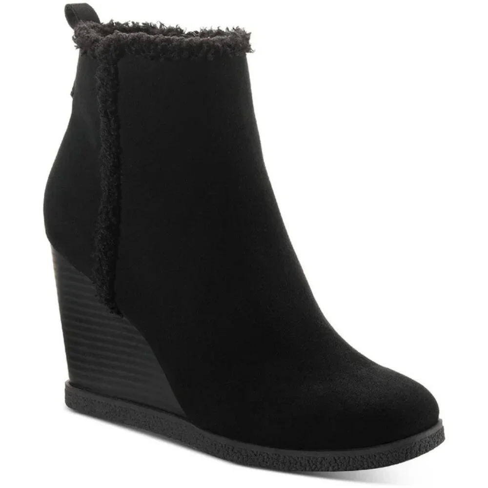 SUN + STONE Black Faux Fur Wedge Boots Size 8.5 Camillia Macy’s NEW $80 msrp